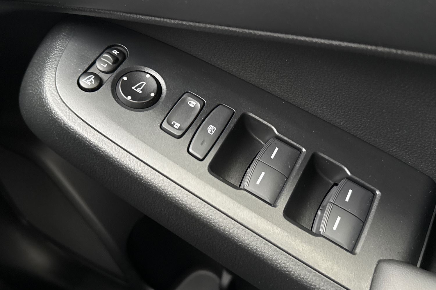 Used Honda HR-V 2025 for sale - 77615901: Photo 44