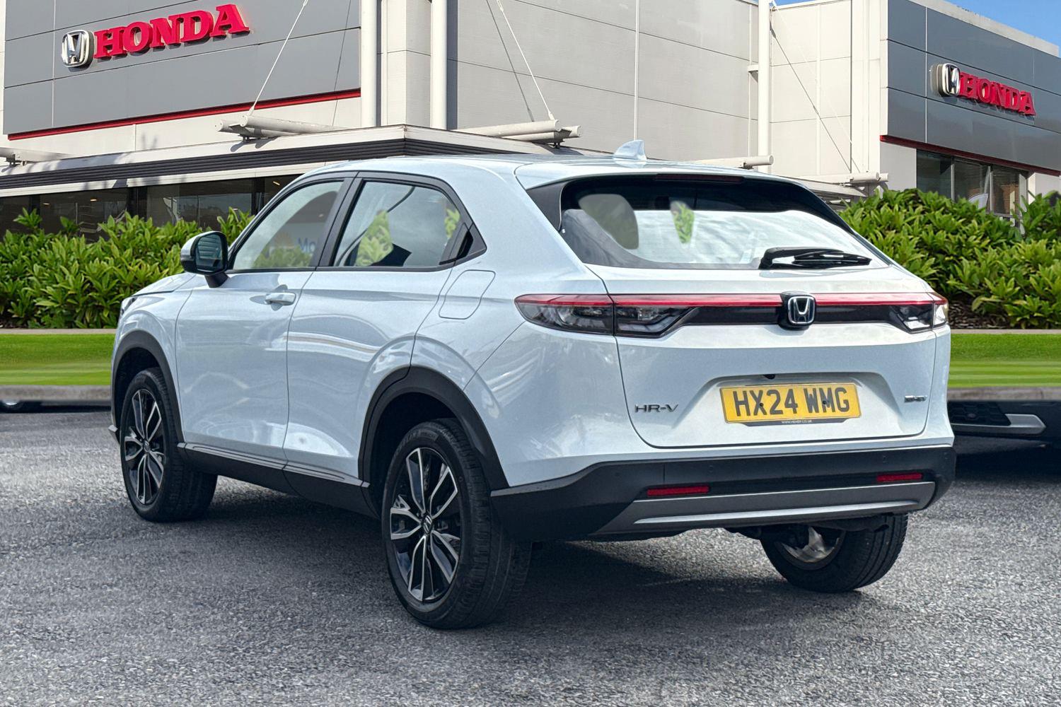 Used Honda HR-V 2024 for sale - 77820145: Photo 2