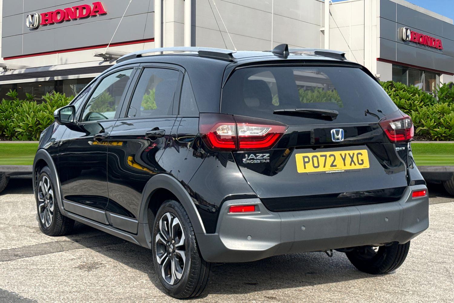 Used Honda Jazz 2023 for sale - 77973358: Photo 2