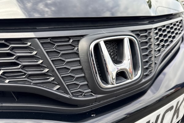 Used Honda Jazz 2015 for sale - 76243720: Photo 24