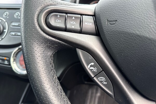 Used Honda Jazz 2015 for sale - 76243720: Photo 36