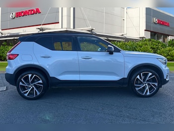 Used Volvo XC40 2020 for sale - 76405922: Photo