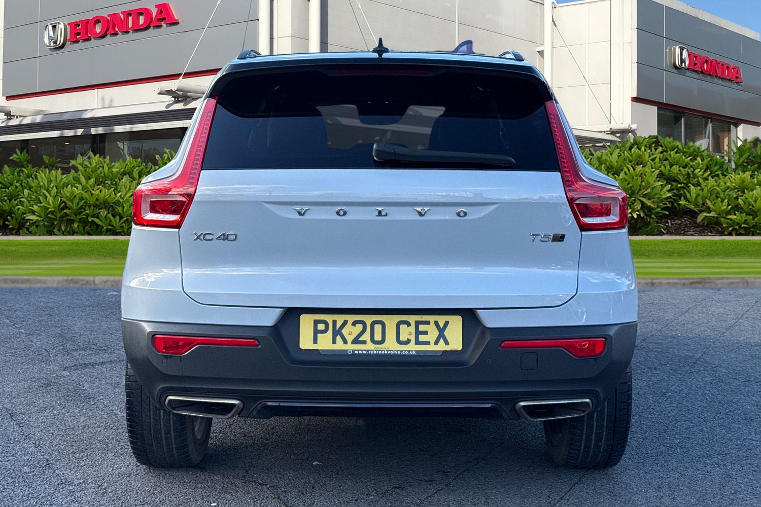 Used Volvo XC40 2020 for sale - 76405922: Photo 5