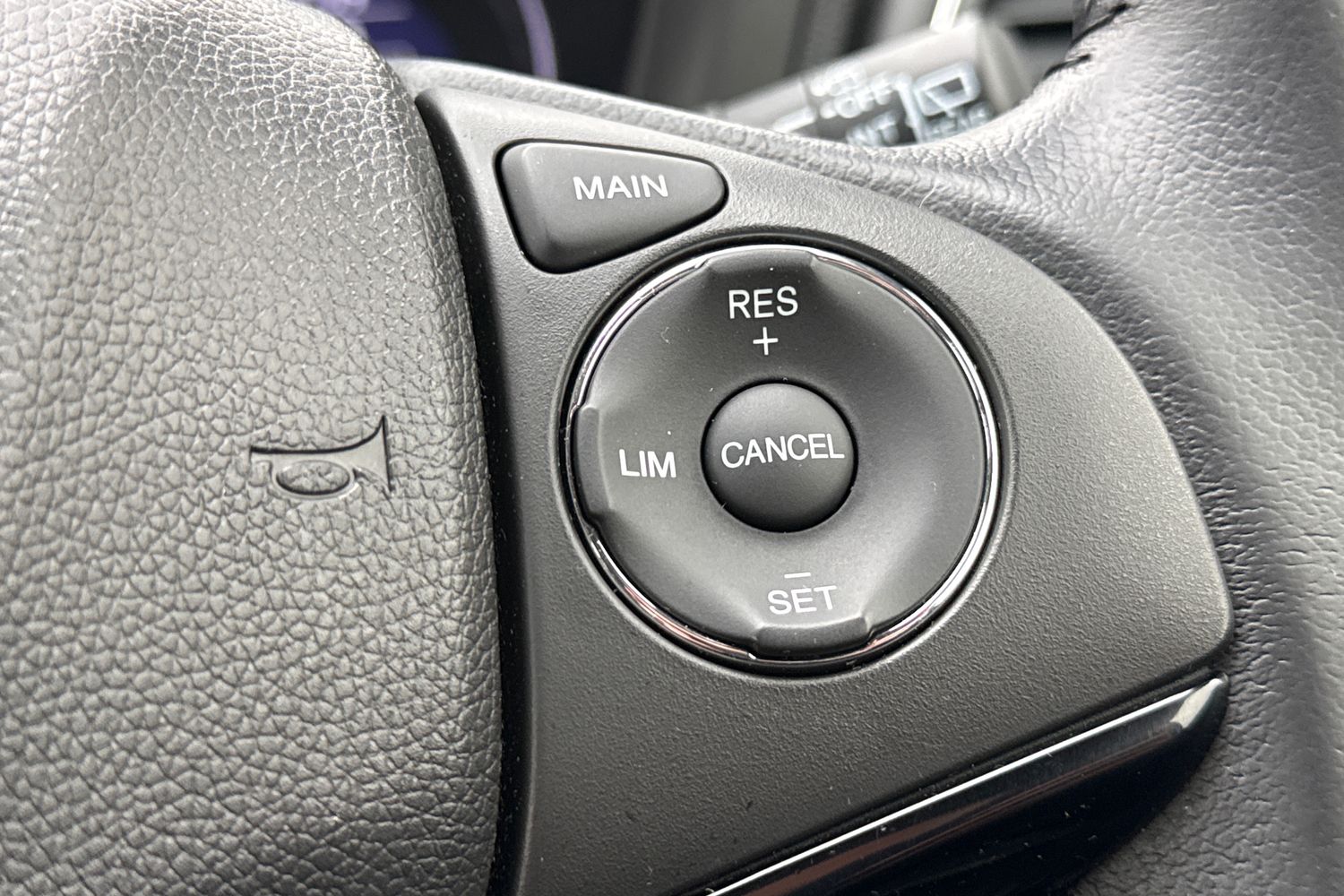 Used Honda HR-V 2018 for sale - 77480724: Photo 38