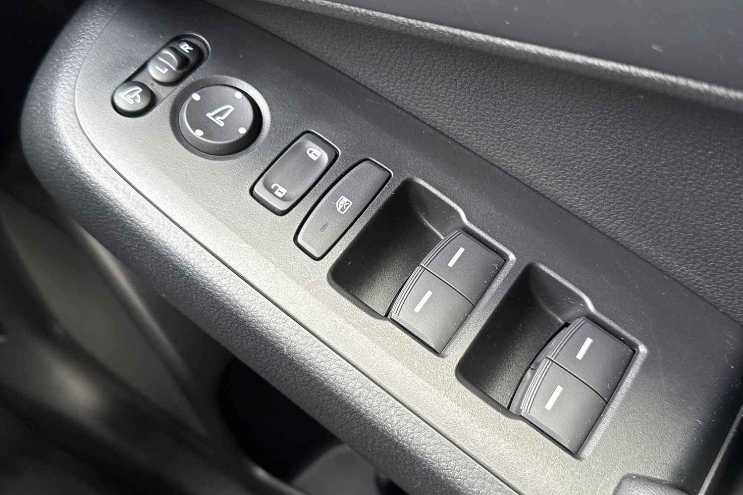 Used Honda HR-V 2022 for sale - 77829386: Photo 40