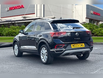 Used Volkswagen T-Roc 2023 for sale - 79338484: Photo