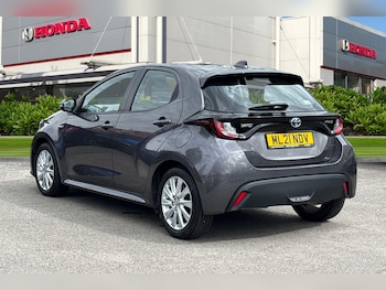 Used Toyota Yaris 2021 for sale - 78316722: Photo