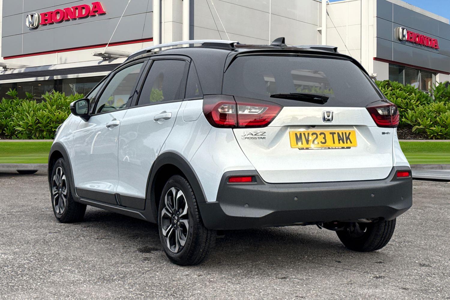 Used Honda Jazz 2023 for sale - 76119819: Photo 2