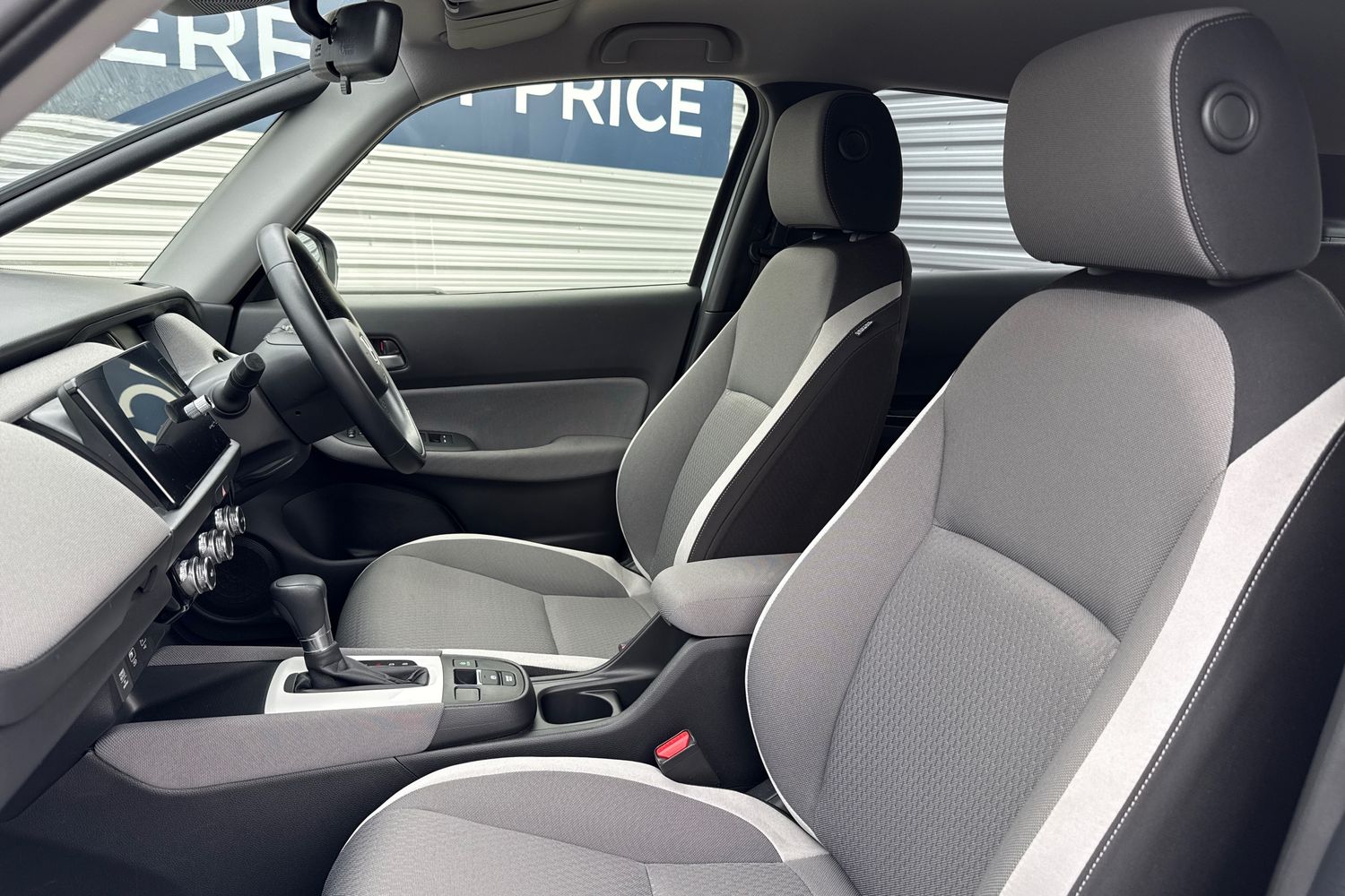 Used Honda Jazz 2023 for sale - 76119819: Photo 31