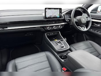 Used Honda CR-V 2025 for sale - 76006828: Photo 2