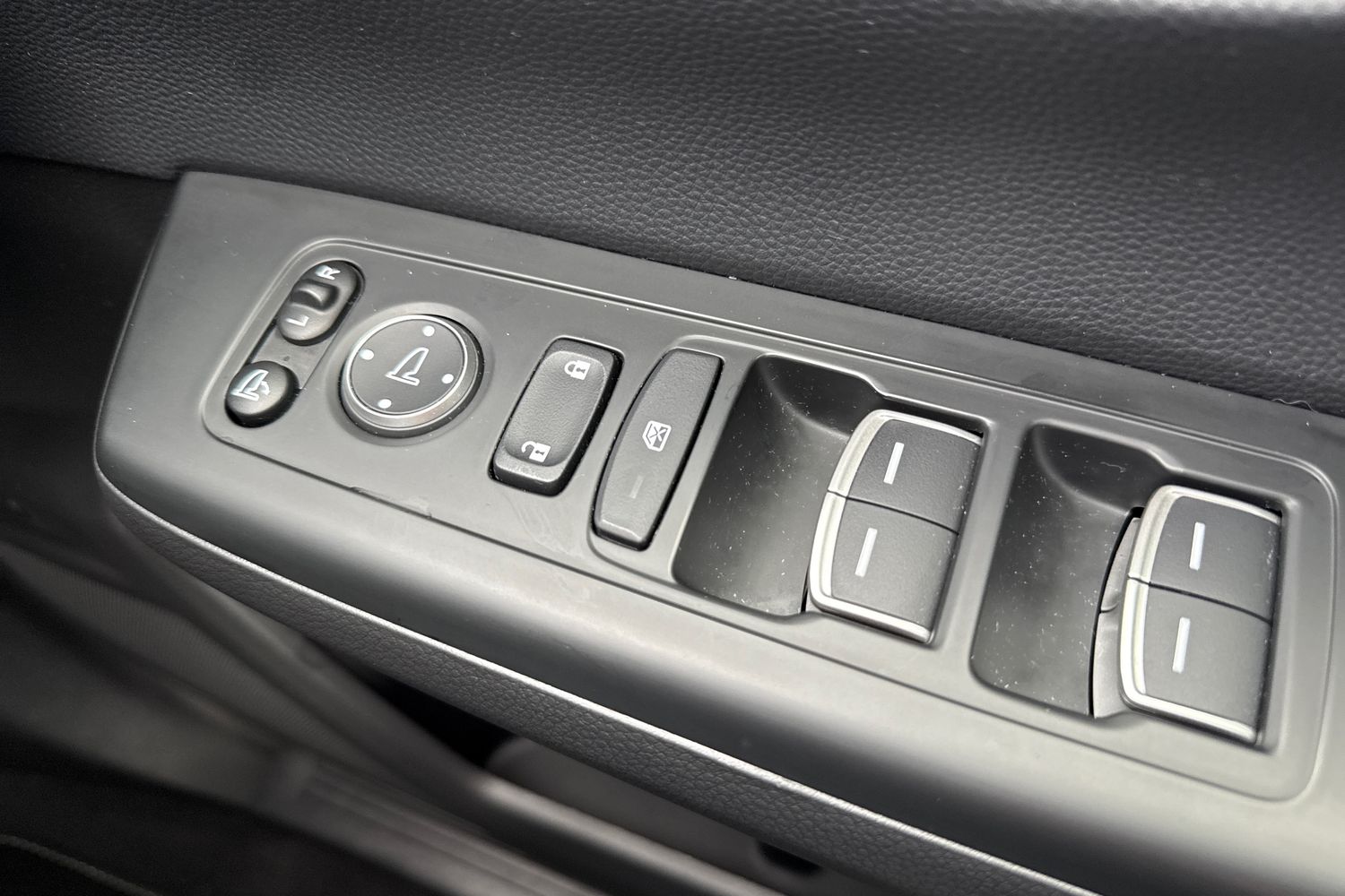 Used Honda CR-V 2025 for sale - 76006828: Photo 40