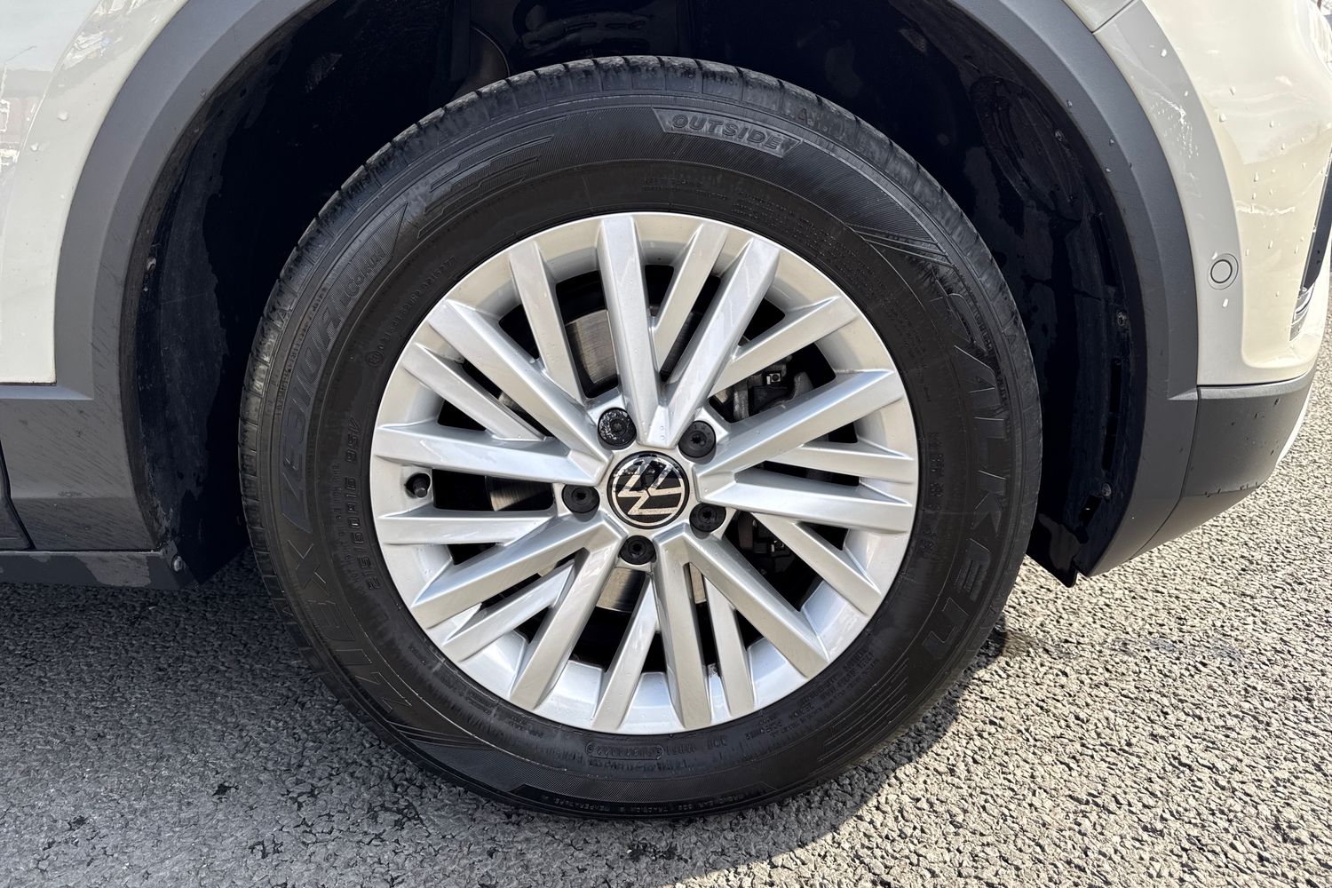 Used Volkswagen T-Roc 2023 for sale - 78039705: Photo 11