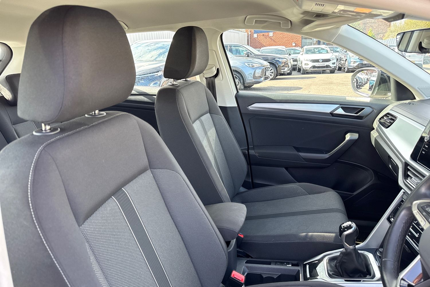 Used Volkswagen T-Roc 2023 for sale - 78039705: Photo 23