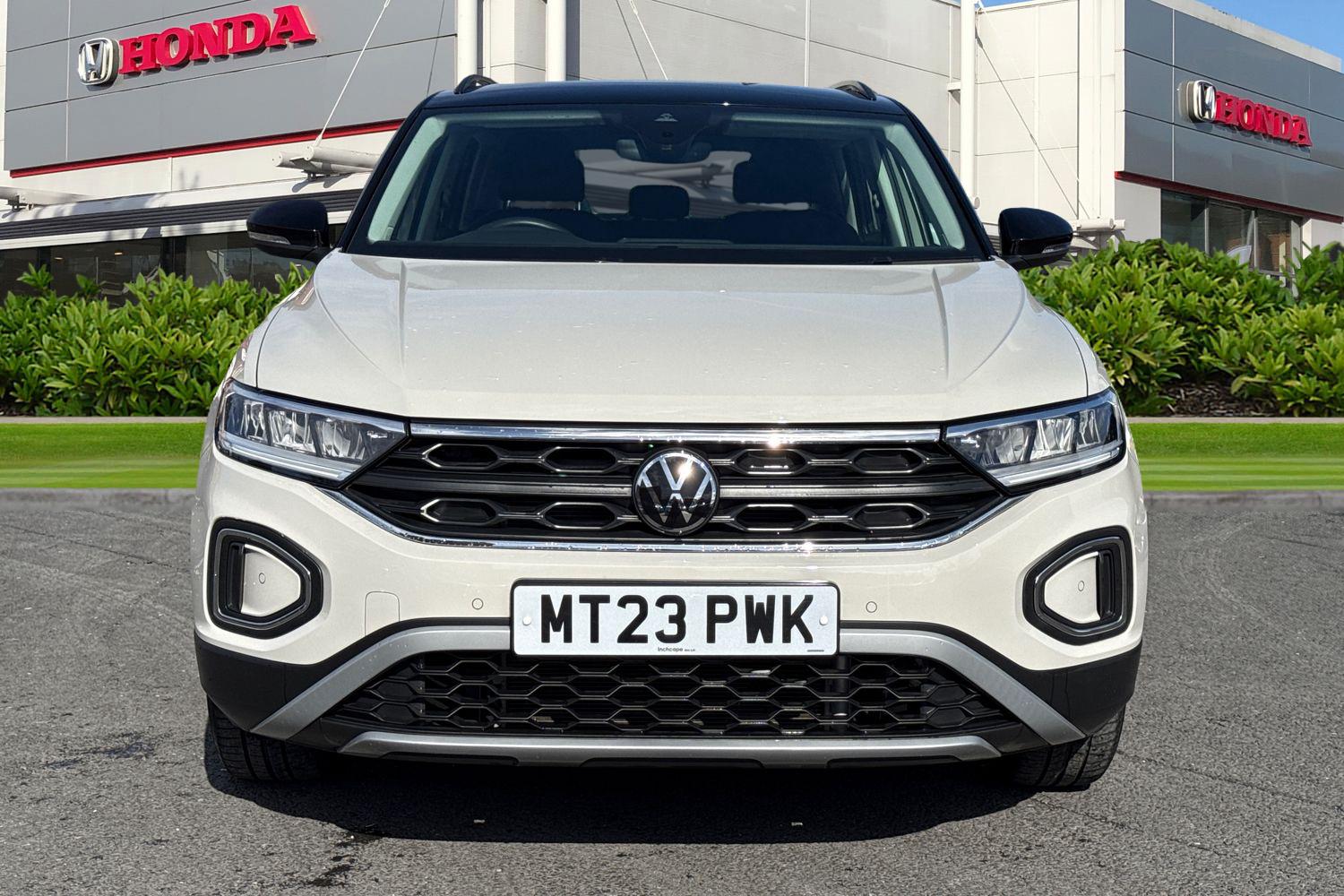 Used Volkswagen T-Roc 2023 for sale - 78039705: Photo 4