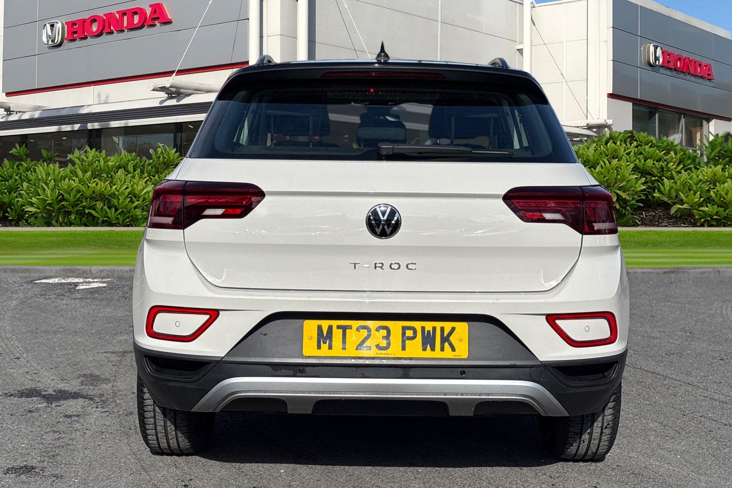 Used Volkswagen T-Roc 2023 for sale - 78039705: Photo 5