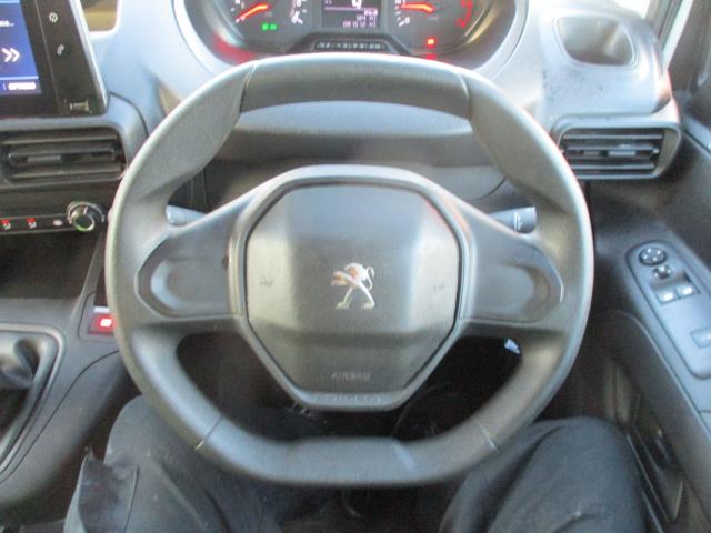 Used Peugeot Partner 2020 for sale - 76819376: Photo 16
