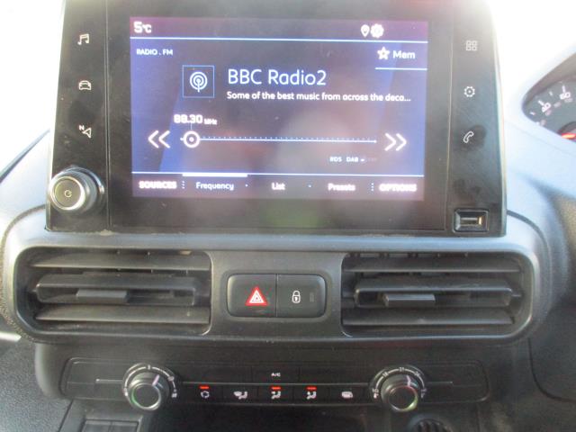 Used Peugeot Partner 2020 for sale - 76819376: Photo 21