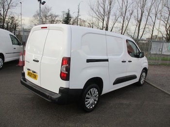 Used Peugeot Partner 2021 for sale - 77489995: Photo