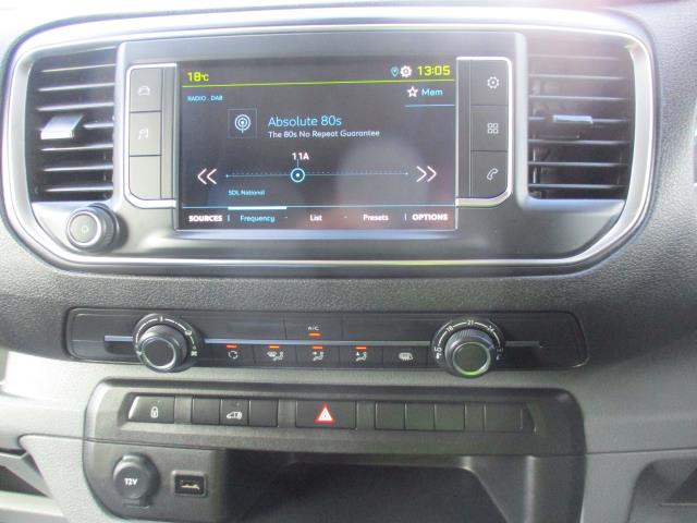 Used Peugeot e-Expert 2021 for sale - 76319652: Photo 21