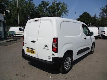 Used Citroen Berlingo 2020 for sale - 75556130: Photo