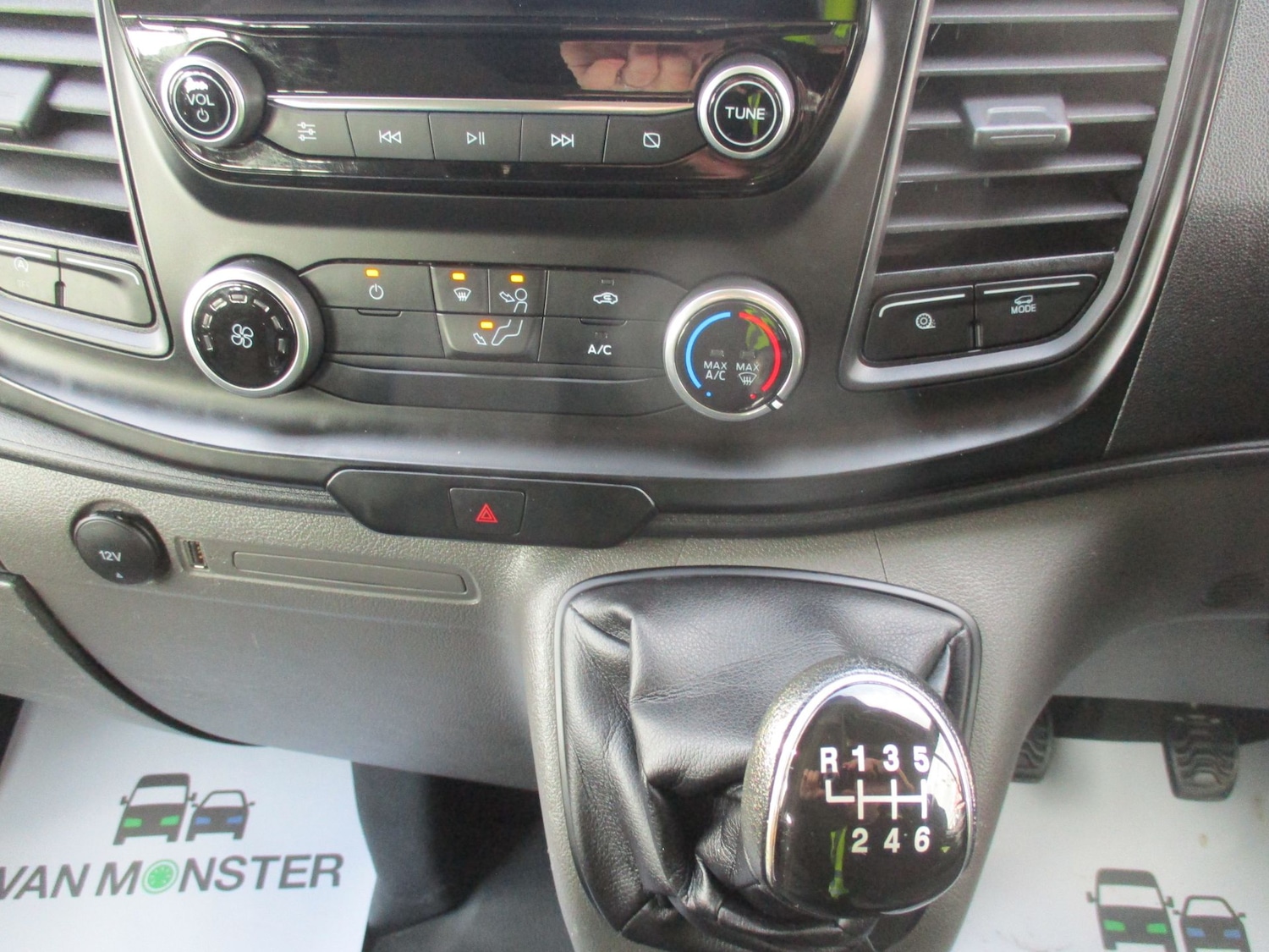 Used Ford Transit Custom 2022 for sale - 77597560: Photo 27