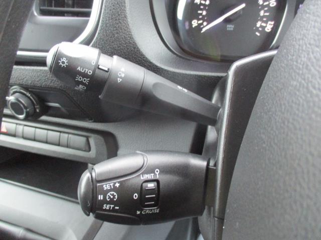 Used Vauxhall Vivaro 2020 for sale - 77417454: Photo 21