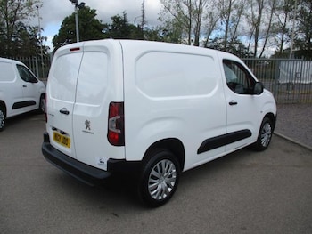 Used Peugeot Partner 2021 for sale - 77171135: Photo