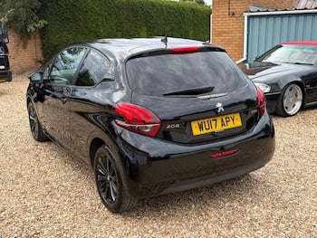 Used Peugeot 208 2017 for sale - 79805466: Photo