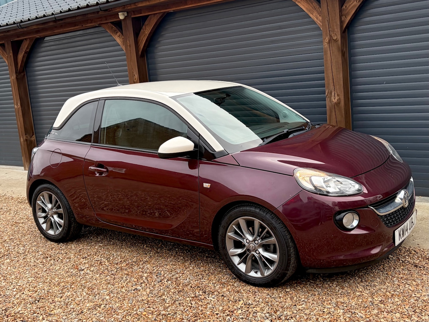 Used Vauxhall ADAM 2014 for sale - 76919243: Photo 2