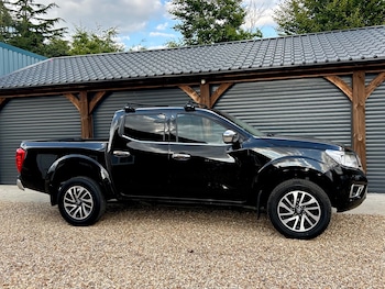 Used Nissan Navara 2016 for sale - 75545322: Photo