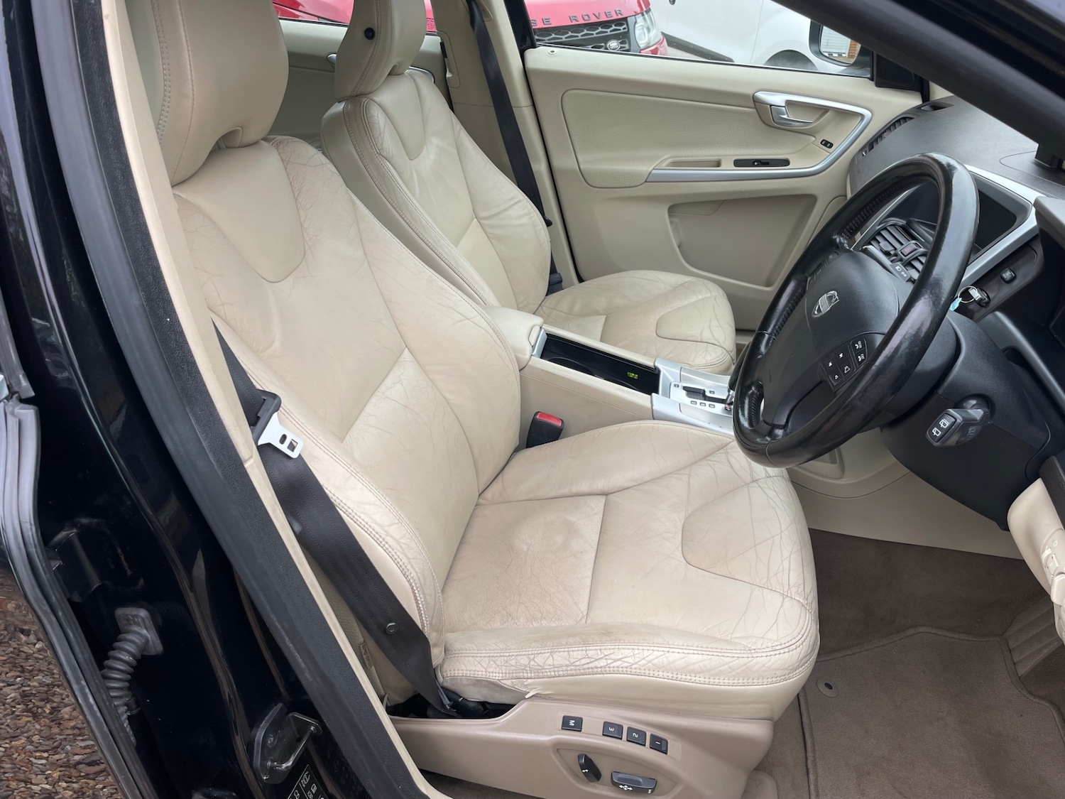 Used Volvo XC60 2009 for sale - 76726137: Photo 10