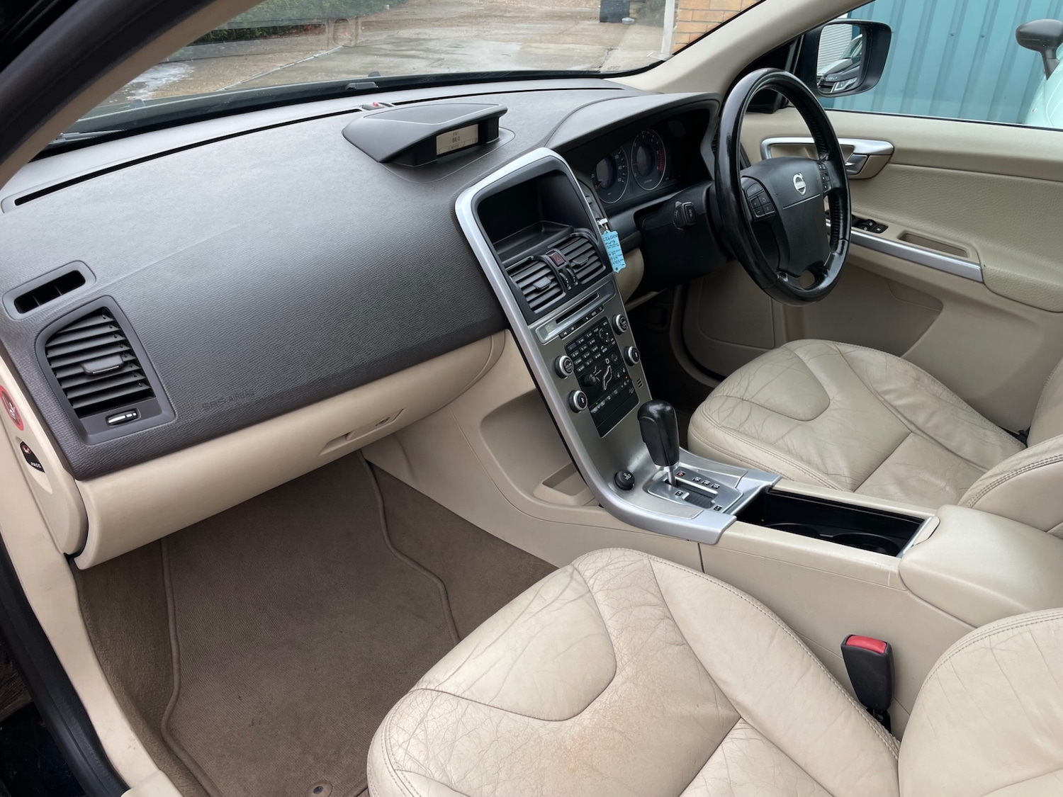 Used Volvo XC60 2009 for sale - 76726137: Photo 13