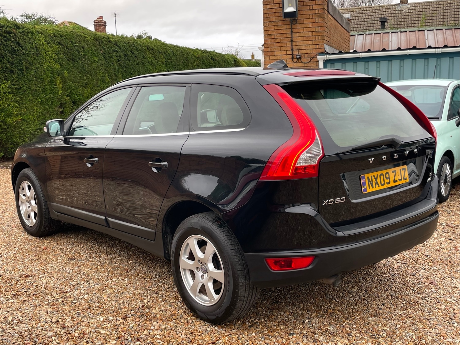 Used Volvo XC60 2009 for sale - 76726137: Photo 5