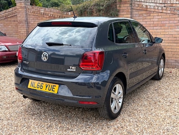 Used Volkswagen Polo 2016 for sale - 78950291: Photo