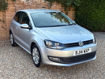 Used Volkswagen Polo 2014 for sale - 79156936: Photo
