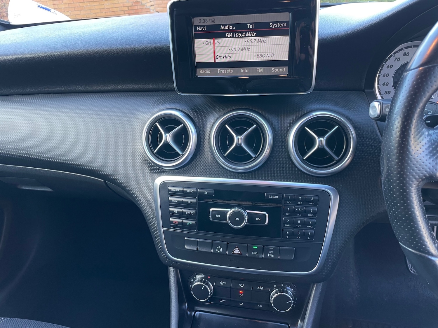 Used Mercedes-Benz A-Class 2013 for sale - 76897337: Photo 19