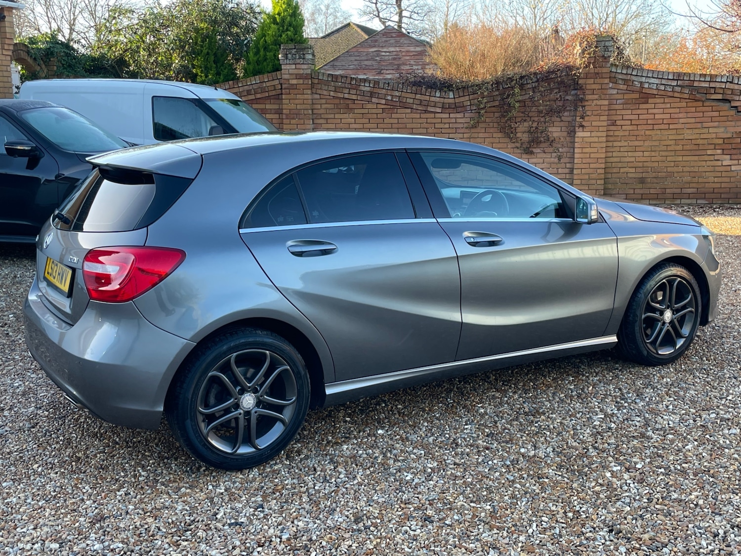 Used Mercedes-Benz A-Class 2013 for sale - 76897337: Photo 3