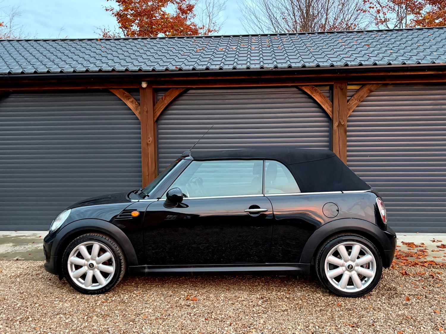 Used MINI Convertible 2013 for sale - 76497748: Photo 11
