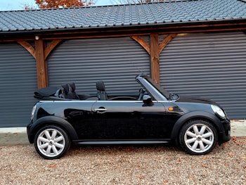 Used MINI Convertible 2013 for sale - 76497748: Photo
