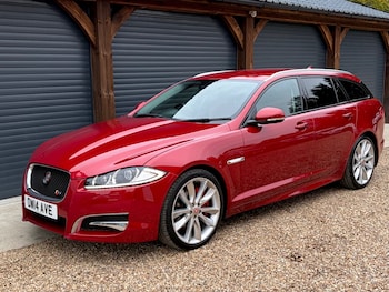 Used Jaguar XF 2014 for sale - 76298940: Photo 2
