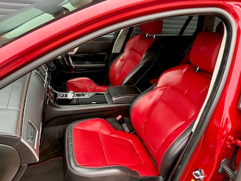 Used Jaguar XF 2014 for sale - 76298940: Photo 4