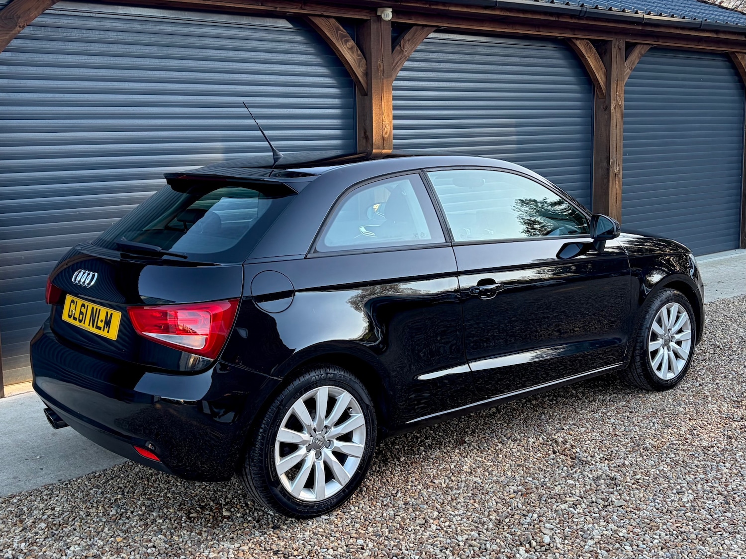 Used Audi A1 2012 for sale - 76758960: Photo 4