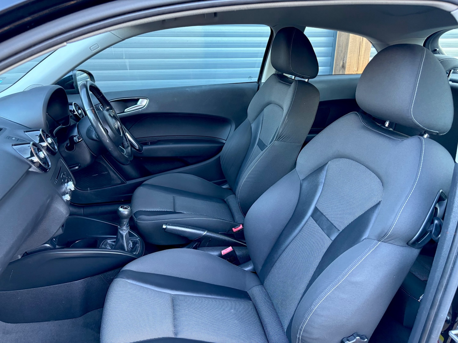 Used Audi A1 2012 for sale - 76758960: Photo 9