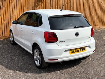 Used Volkswagen Polo 2016 for sale - 79404611: Photo