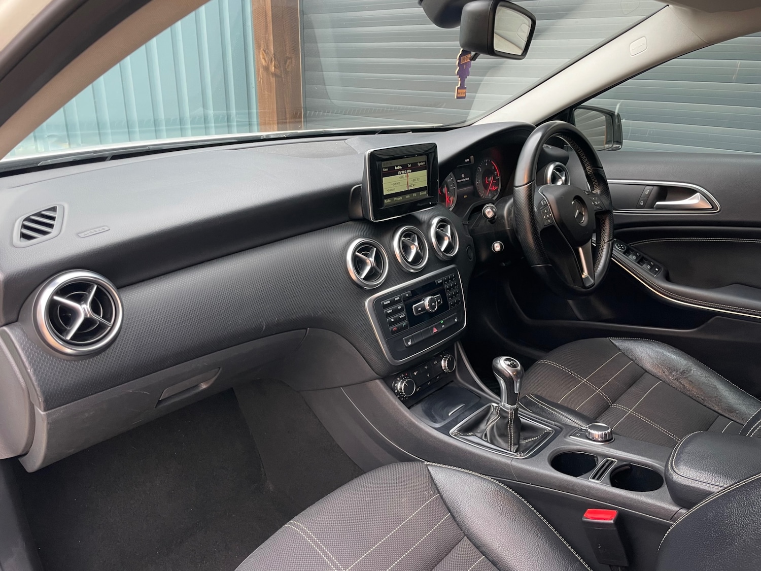 Used Mercedes-Benz A-Class 2014 for sale - 76415492: Photo 15