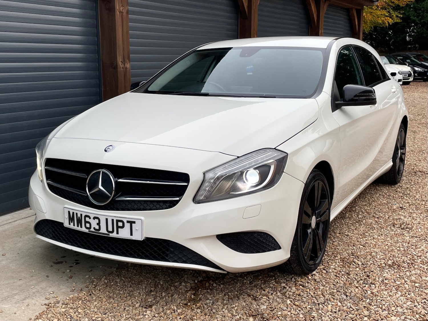 Used Mercedes-Benz A-Class 2014 for sale - 76415492: Photo 2