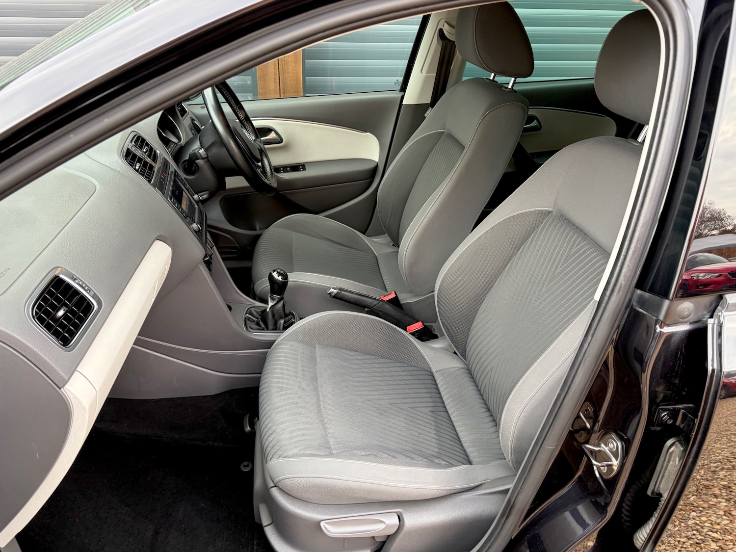 Used Volkswagen Polo 2015 for sale - 76480841: Photo 7