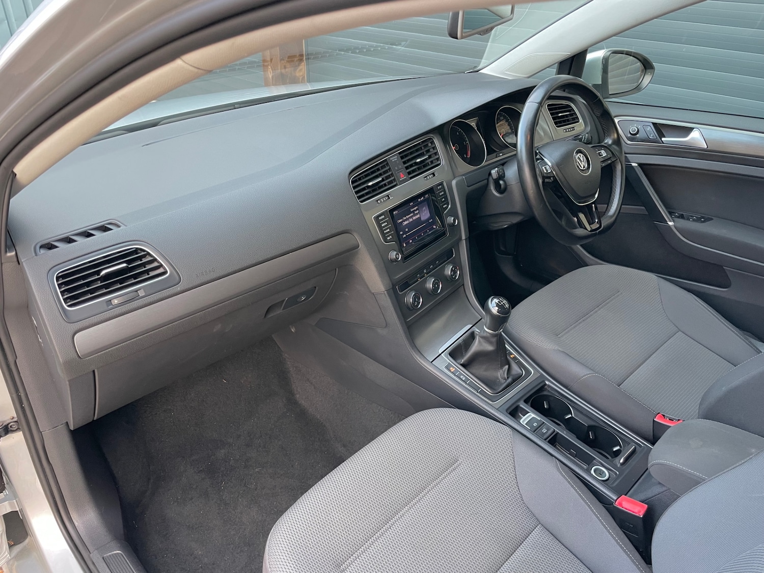 Used Volkswagen Golf 2013 for sale - 76653739: Photo 12