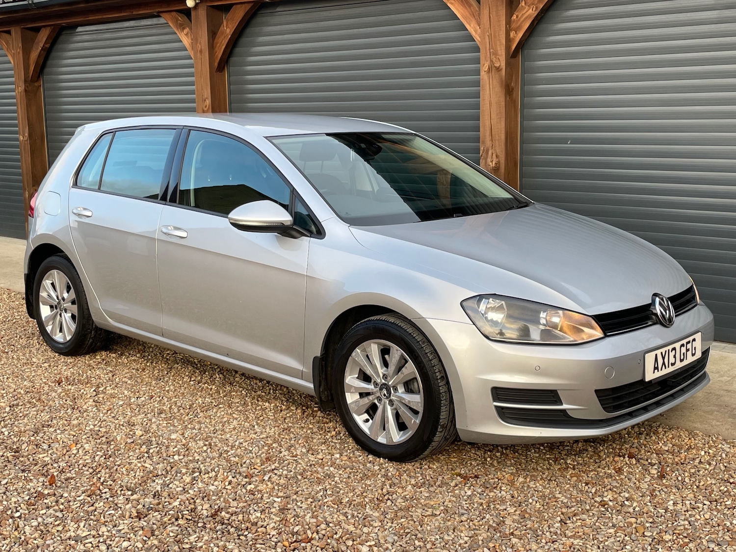 Used Volkswagen Golf 2013 for sale - 76653739: Photo 2