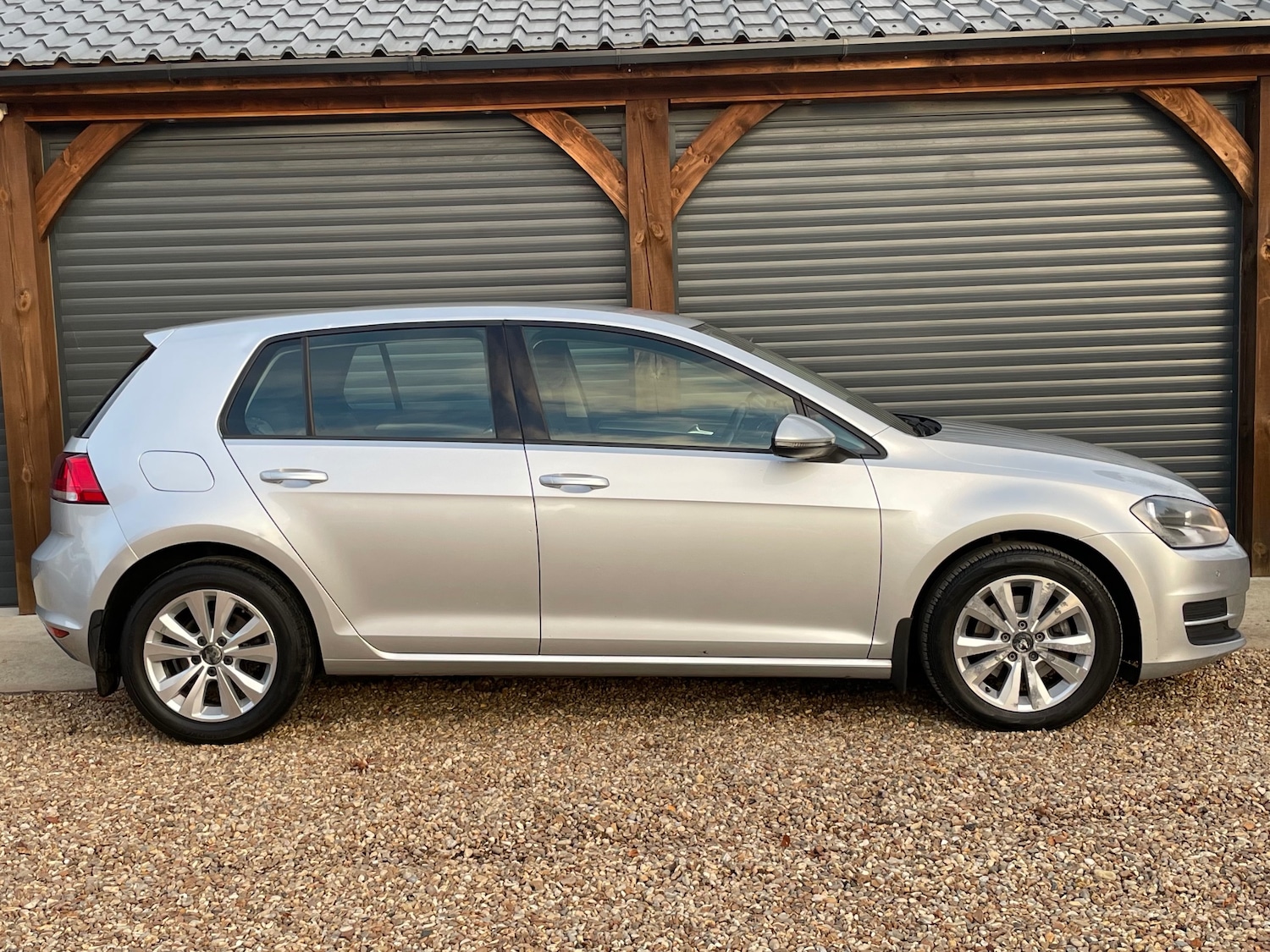 Used Volkswagen Golf 2013 for sale - 76653739: Photo 3
